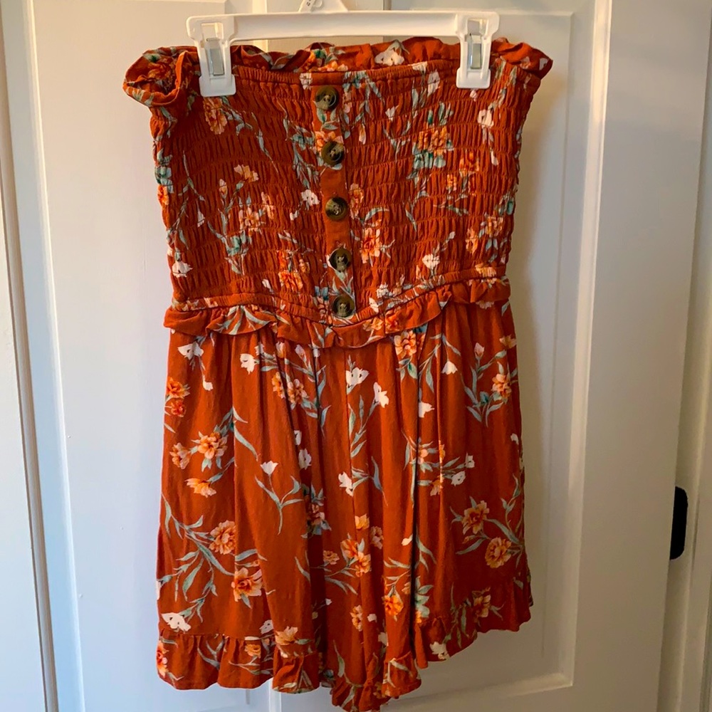 American Eagle Rust floral strapless romper